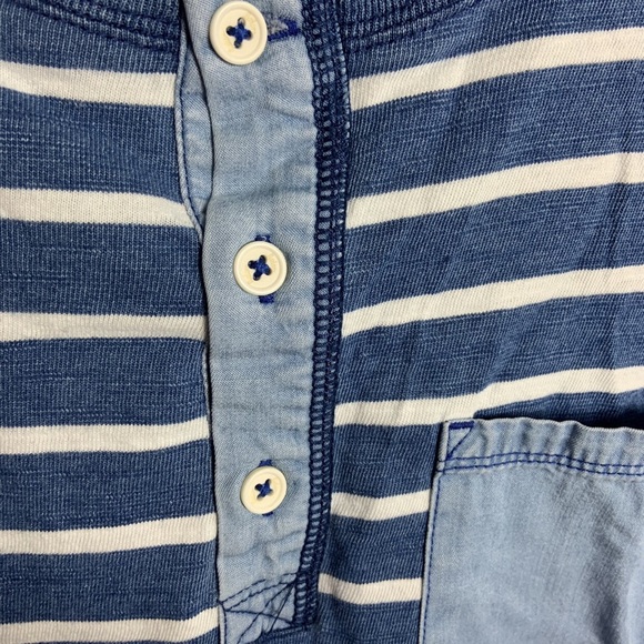 Mini Boden Striped Pocket Henley T Shirt, 11-12, MSRP $38 - Picture 5 of 6